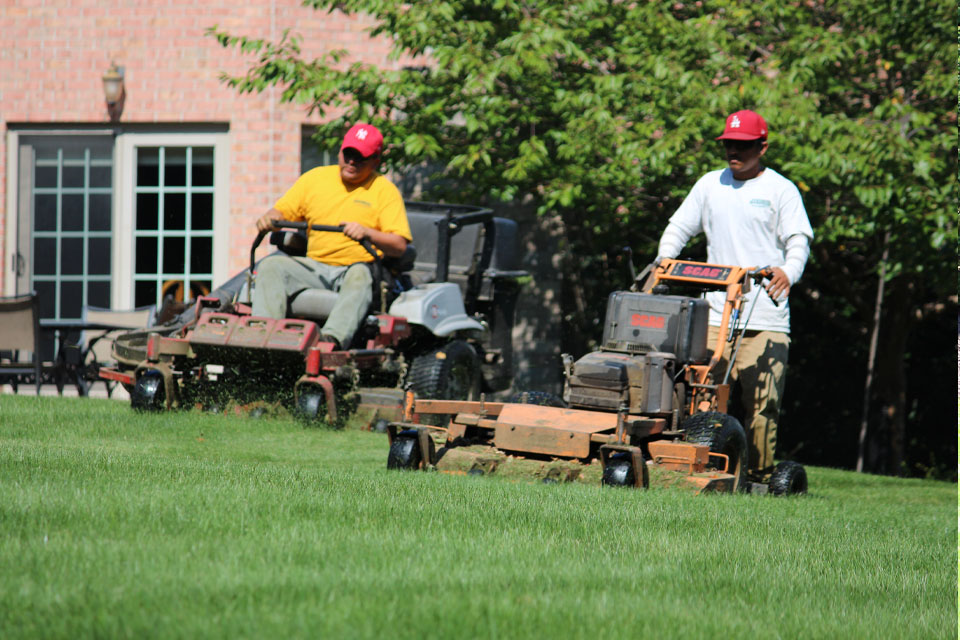 Weekly Lawn Service Lawn Mowing Service